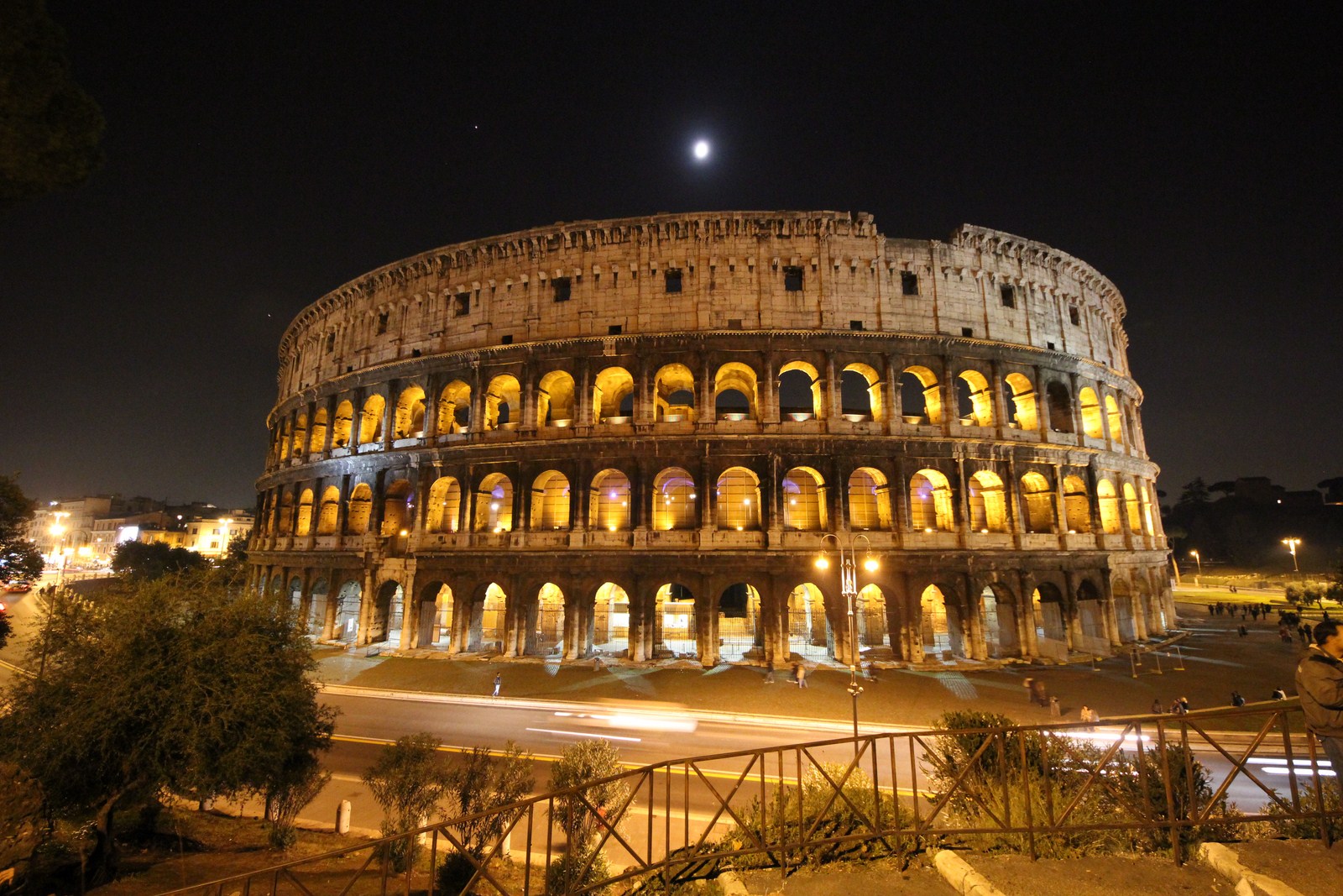 Roma di notte - Il Colosseo