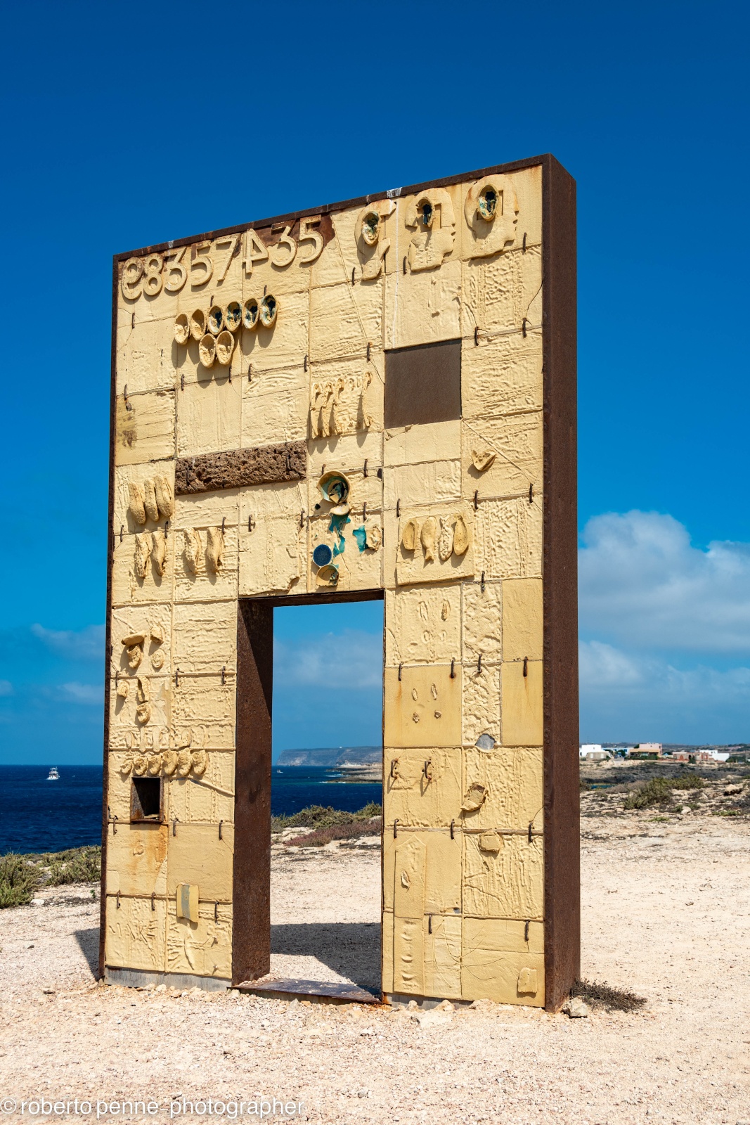 Lampedusa-Terra di confine- Porta d'Europa